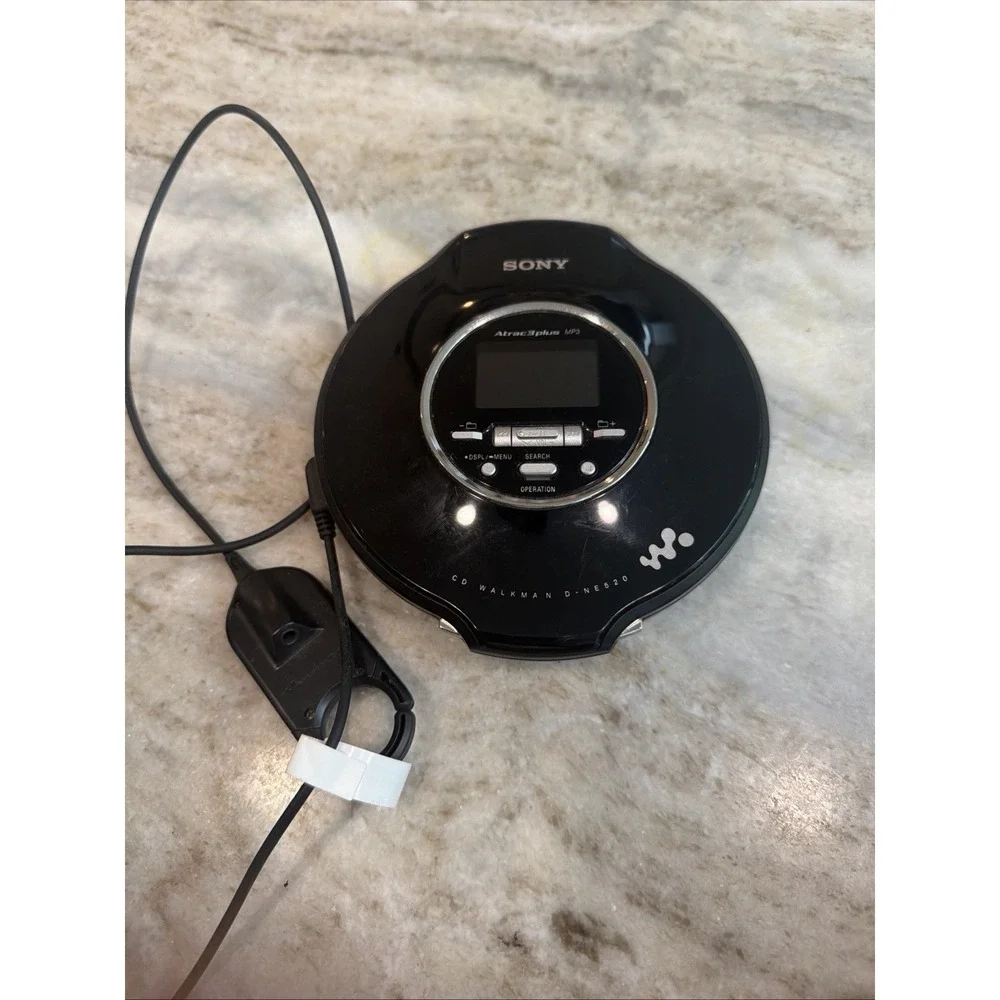 Sony Walkman D-NE520 Black Personal Portable LCD Screen Atrac3plus MP3 CD Player